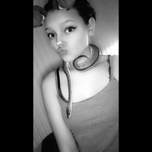 Meet your Posher, Lillian